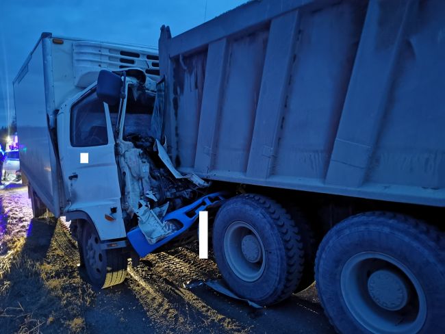 Столкновение грузовиков на 272 км автодороги Сыктывкар - Ухта